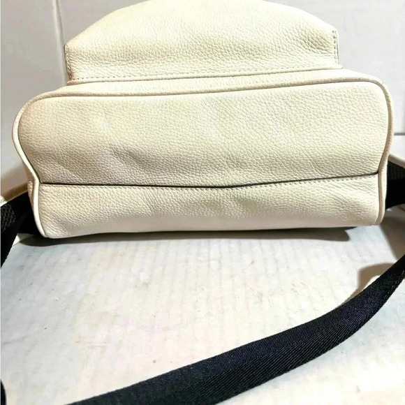 Coach charter white leather lobackpack - Picture 4 of 13